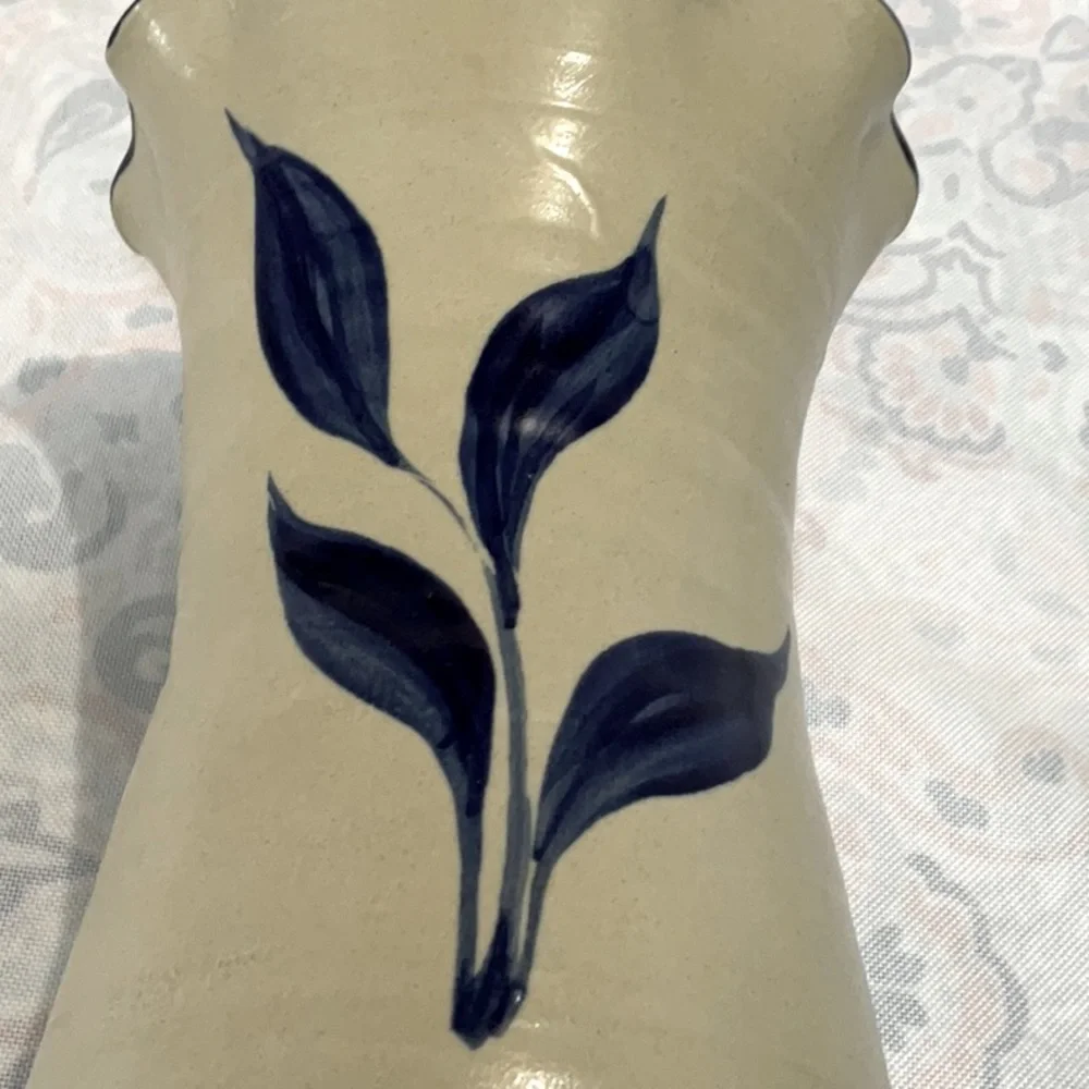 Williamsburg Pottery vase. 1994 Salt glaze. - Picture 6 of 7